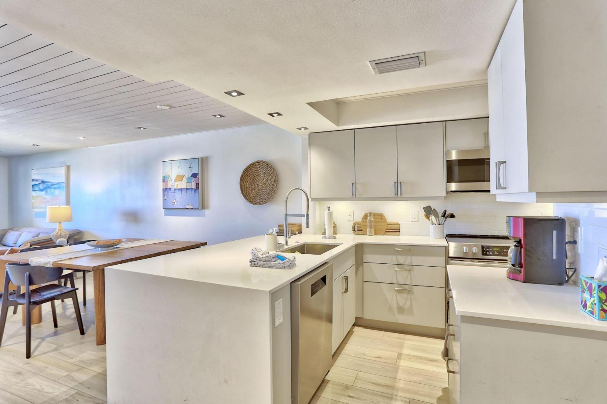 Land'S End 11-203 Beach Front - Premier St. Pete Beach Exterior foto